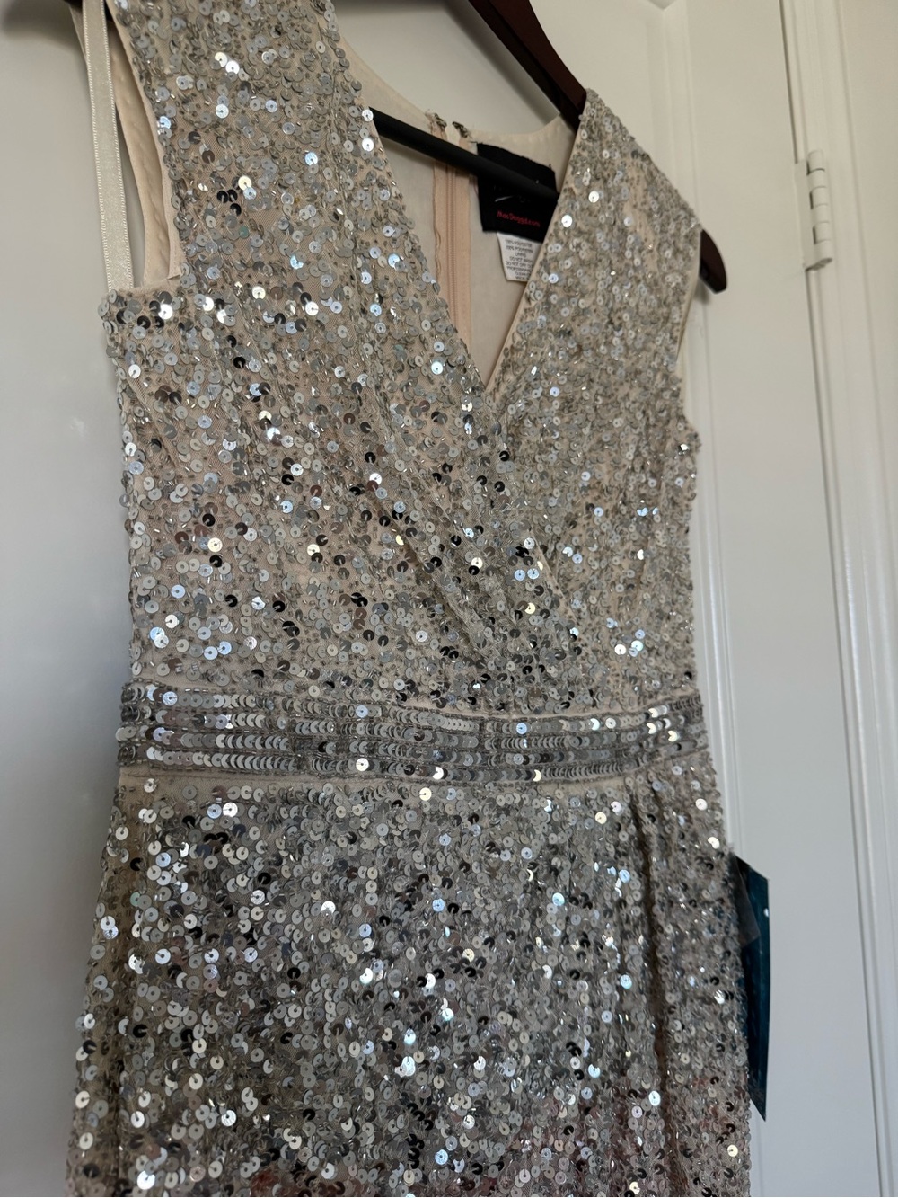 Mac Duggal 5489 size 2 NWT ombré trumpet cap sleeve beaded gown - Picture 6 of 10